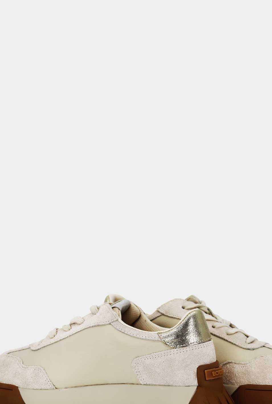 TENIS PARA MUJER AYLA CUERO DORADO
