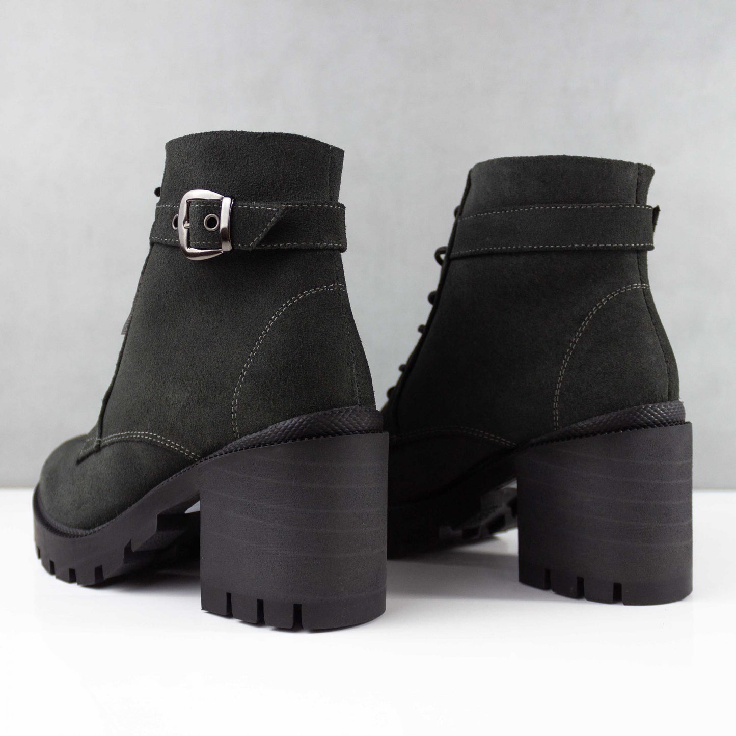 BOTINES PARA MUJER STAR CUERO GRIS