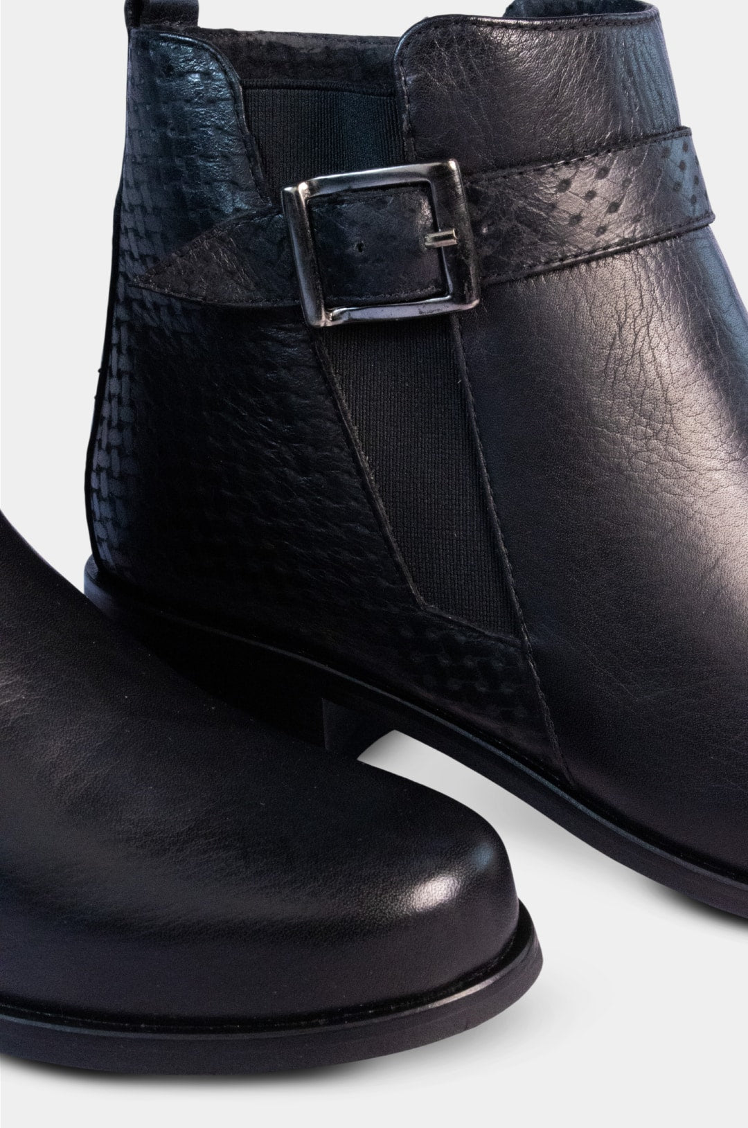 BOTINES PARA MUJER LEANA CUERO NEGRO SANTORINI - vista 3