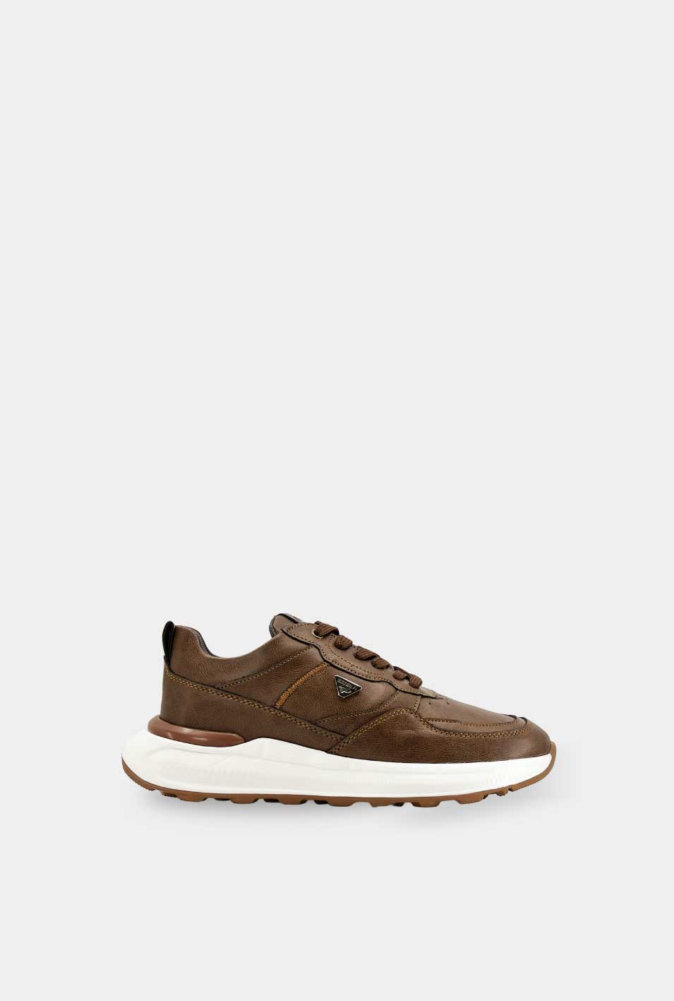 TENIS PARA HOMBRE COMANDO CAFÉ