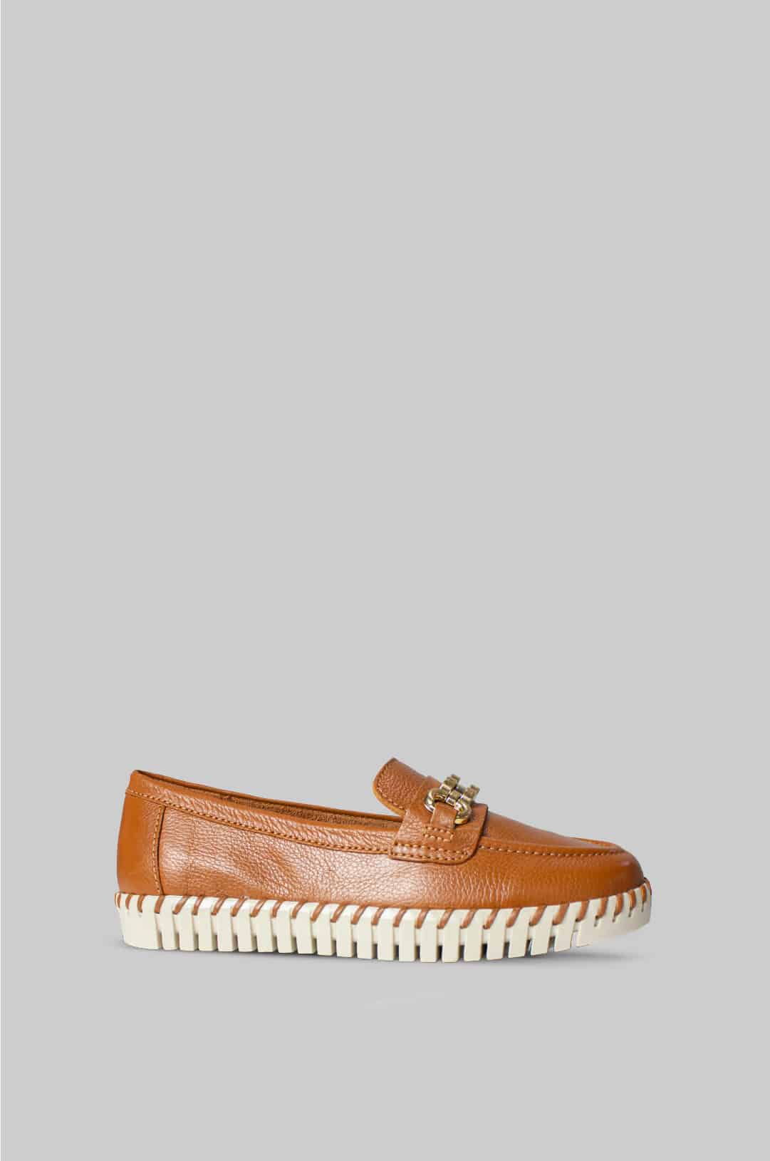 MOCASINES PARA MUJER CECILIA CUERO MIEL
