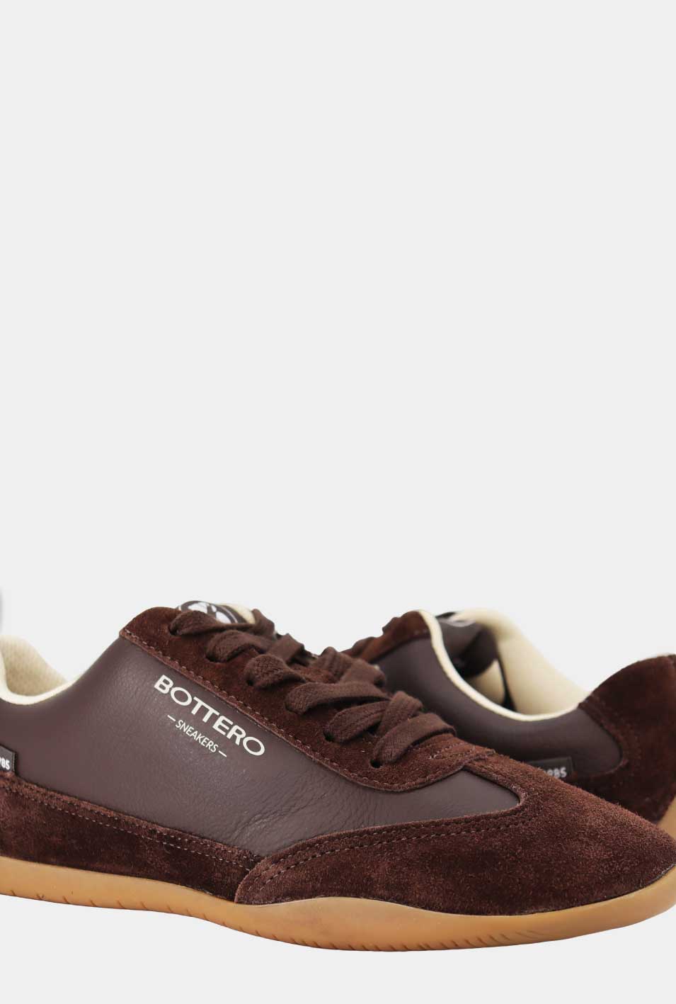 TENIS PARA MUJER BRUMEA CUERO CAFE