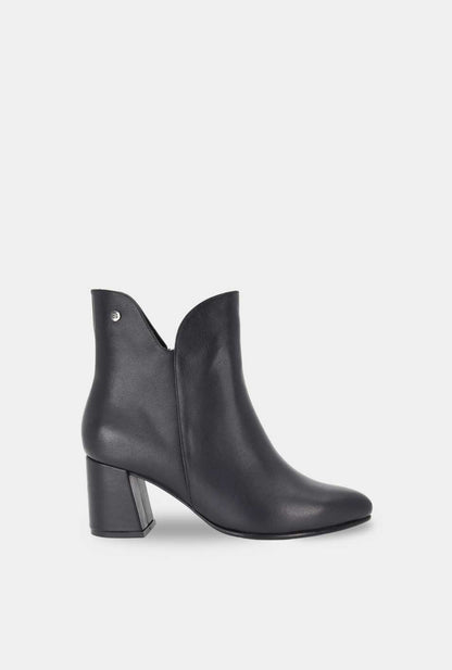 BOTINES PARA MUJER ALESSIA CUERO NEGRO