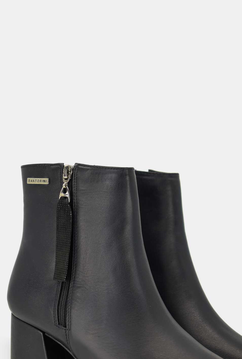 BOTINES PARA MUJER LIVIA CUERO NEGRO