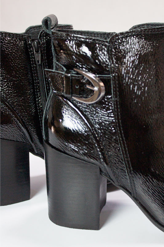 BOTINES PARA MUJER RAFAELA CUERO NEGRO