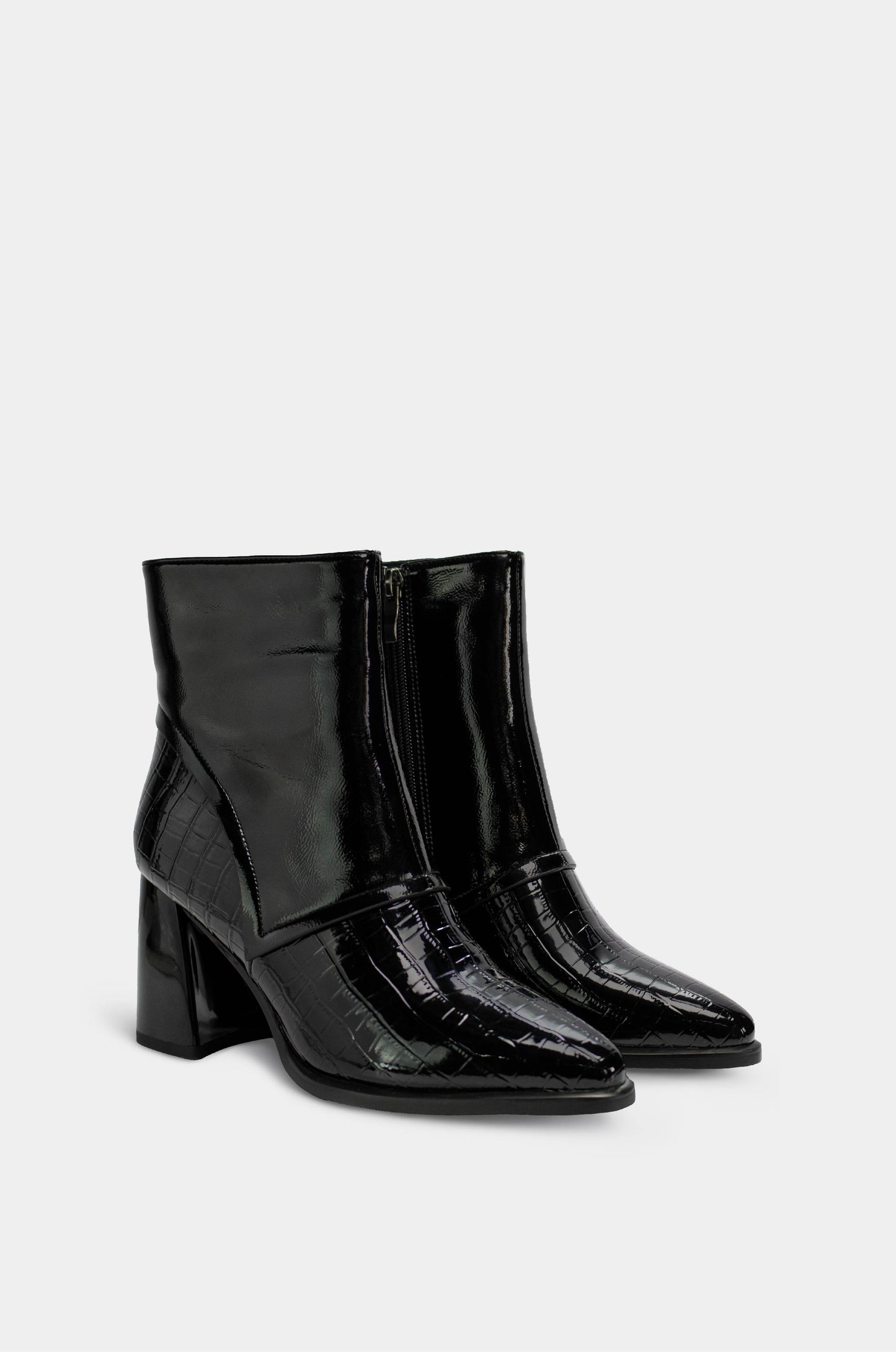 BOTINES PARA MUJER ESENCIA NEGRO