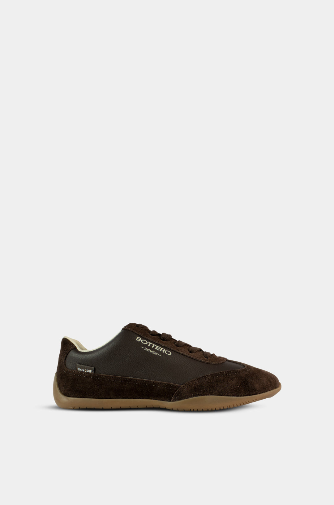 TENIS PARA MUJER BRUMEA CUERO CAFE