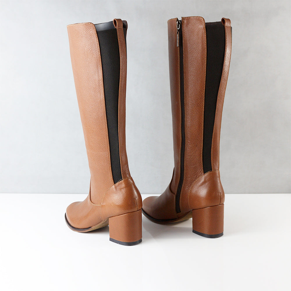 BOTAS PARA MUJER USELIA CUERO MIEL SANTORINI - vista 4