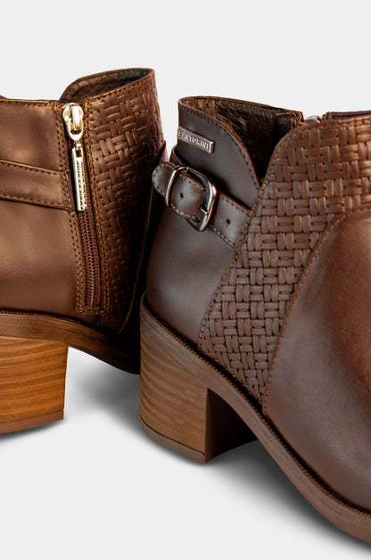 BOTINES PARA MUJER ANDREINA CUERO CAFE SANTORINI - detalle